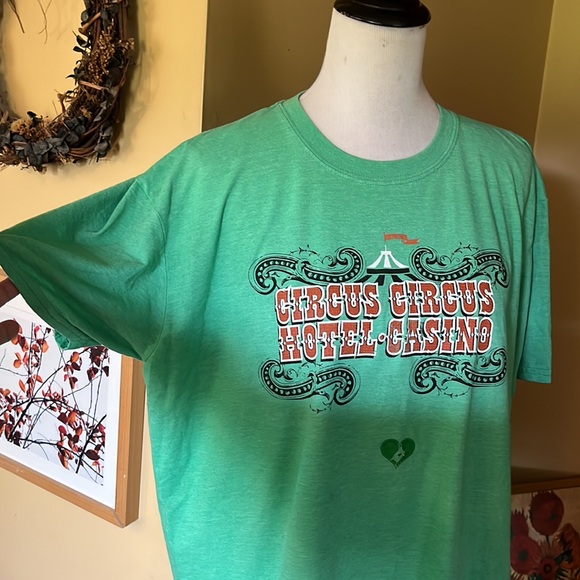 Vtg ‘00's CIRCUS CIRCUS HOTEL CASINO Size XL Logo Tee-Shirt Big-Top Circus SOFT - Picture 3 of 13